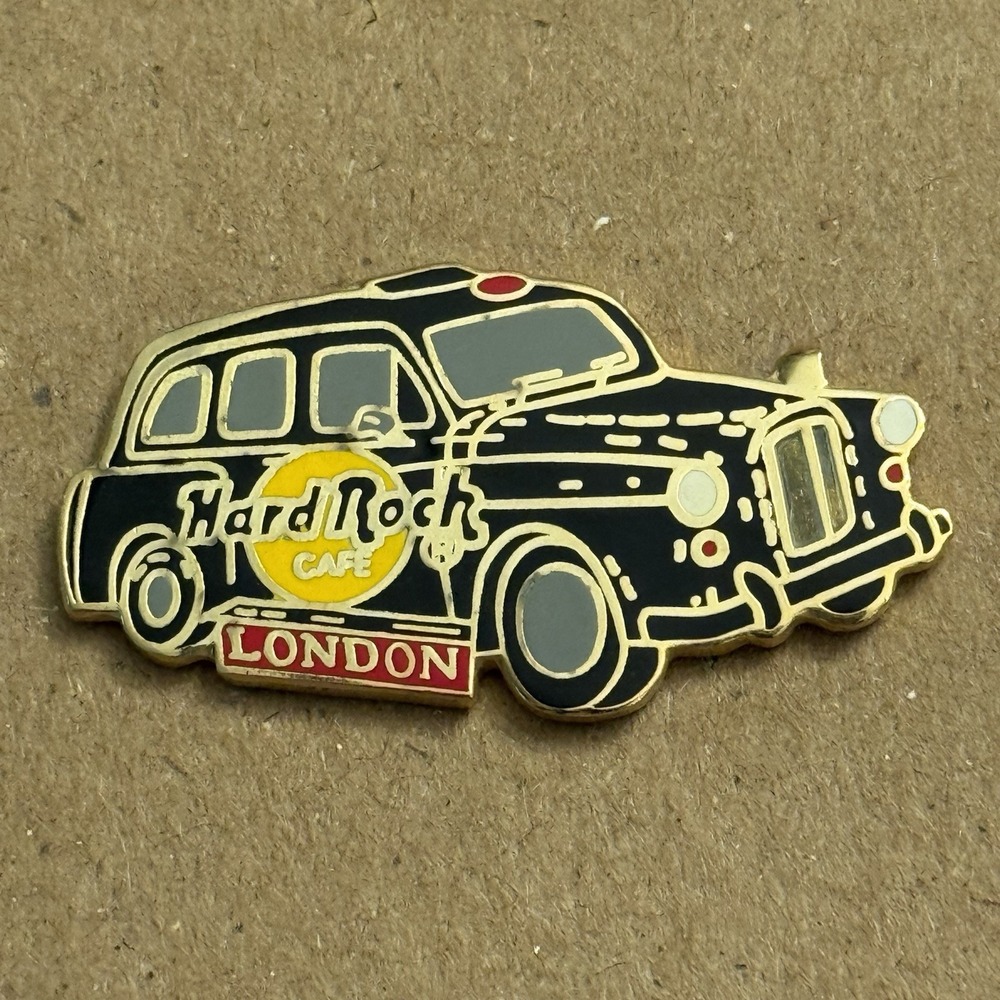 Hard Rock Cafe London Taxi Cab Black Austin FX4 Hackney Carriage Lapel Pin 2002